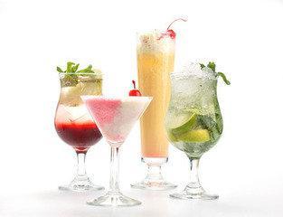 攜手源動力餐飲集團，開啟飲品連鎖加盟新篇章